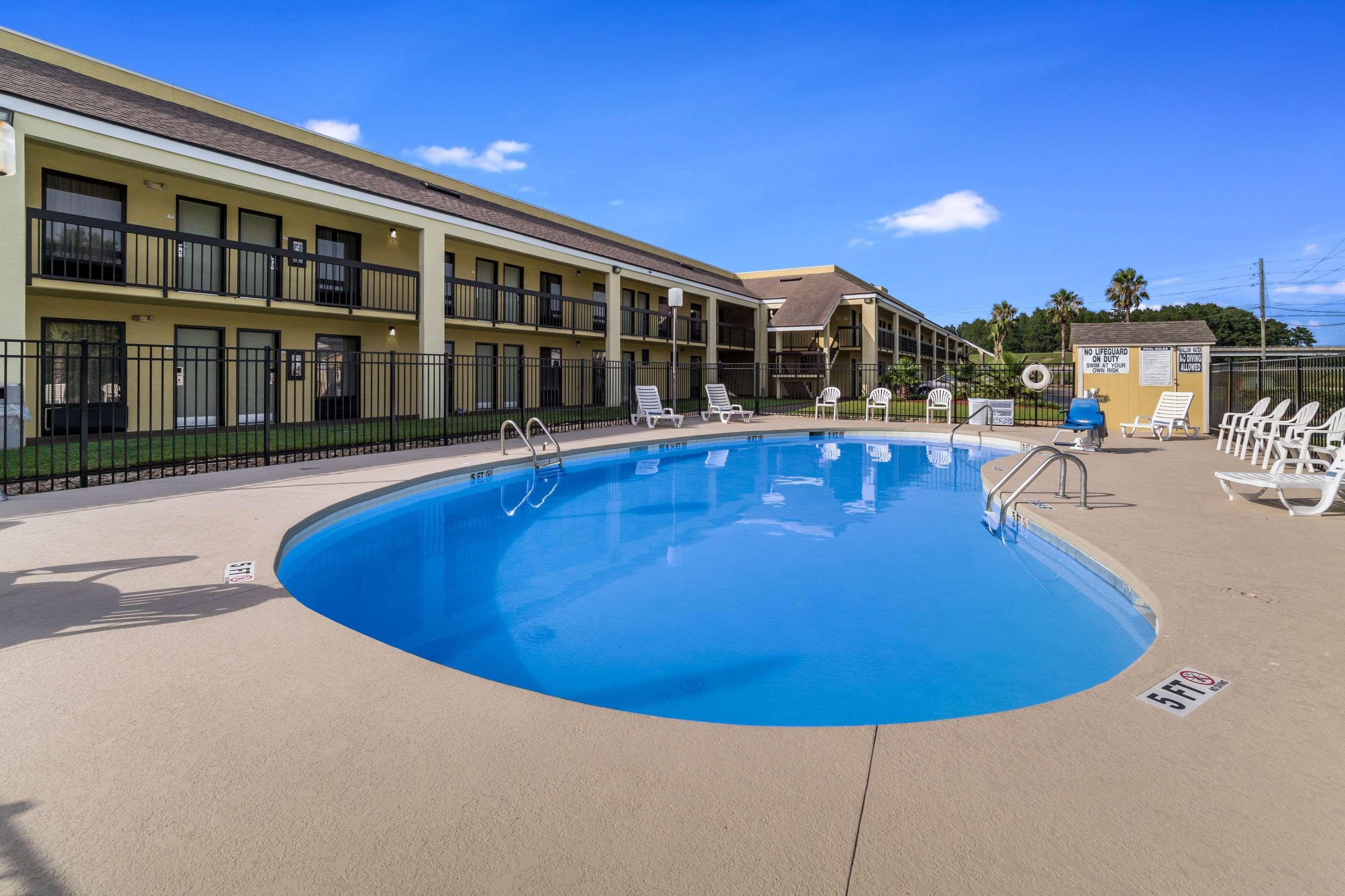 Quality Inn Coliseum North Charleston Eksteriør billede